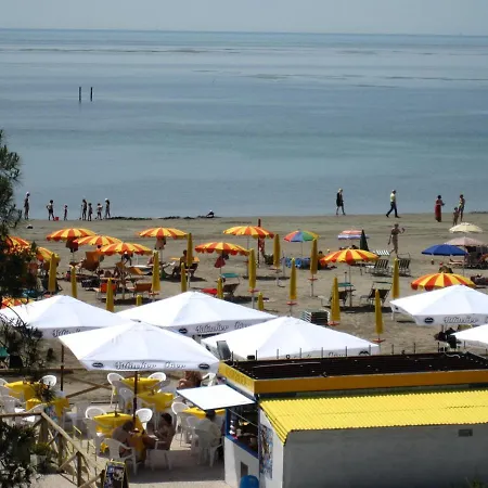 Smeraldo Apartment *