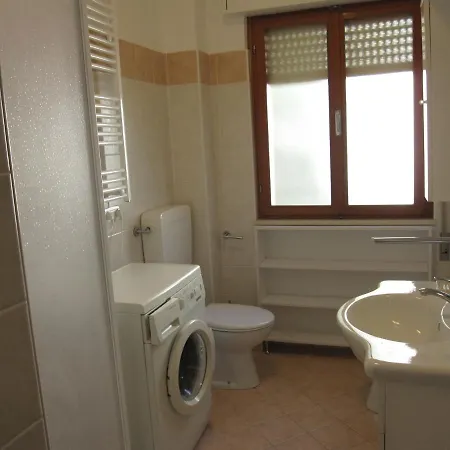 Smeraldo Апартаменти Градо